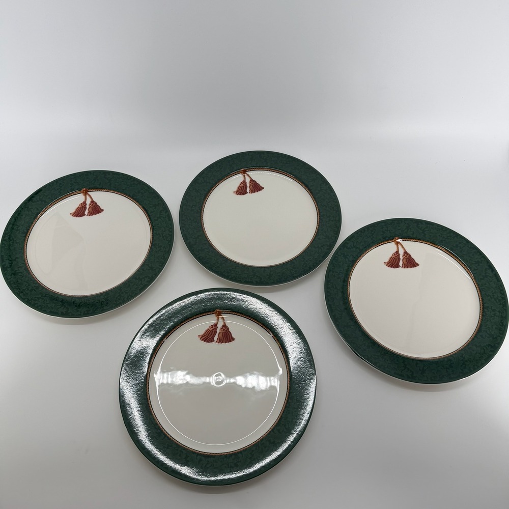 Hallmark Sakura Holiday Abundance Dinner Plate SET 4 Christmas Green Tassel 10.5